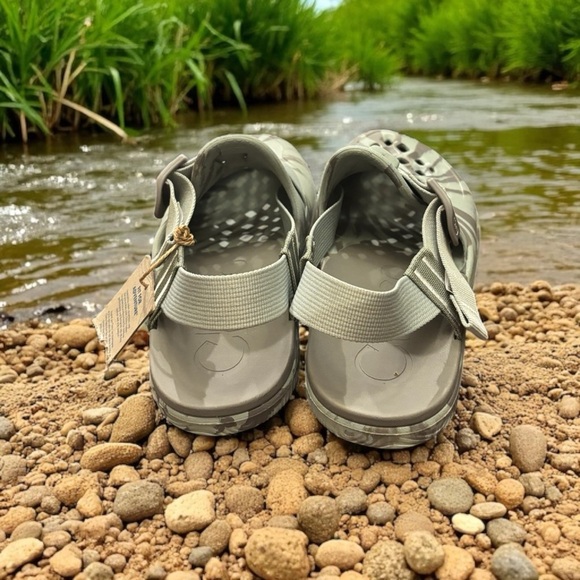 Chaco Women’s Chillos Clog. NWT Size 9. - Picture 11 of 16